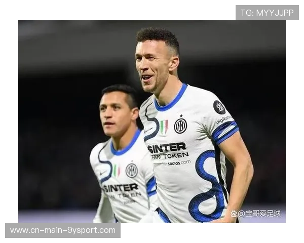 佩里西奇边路快速传中制造杀机，热刺攻势强硬